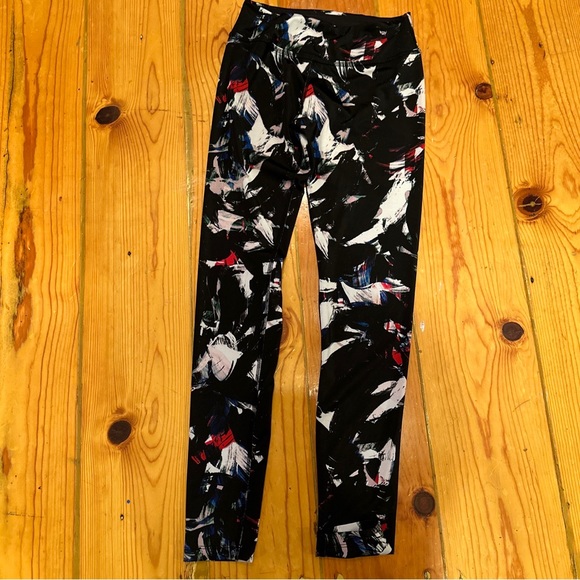 Beyond Yoga leggings size M - Picture 2 of 5